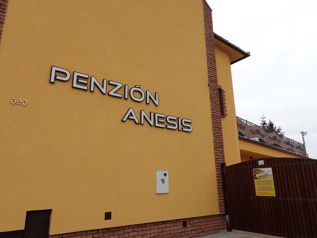 Penzion Anesis - Studia Turčianske Teplice エクステリア 写真
